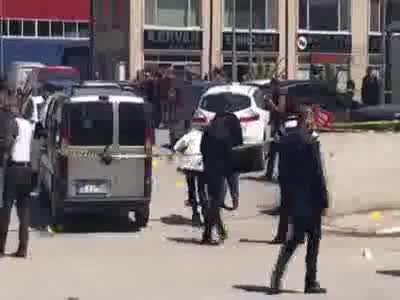 20 kişi iş yerini bastı! Yaralılar var
