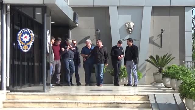 Bursa'da "Gizli görevdeyim" diyerek 350 bin lira dolandırdı