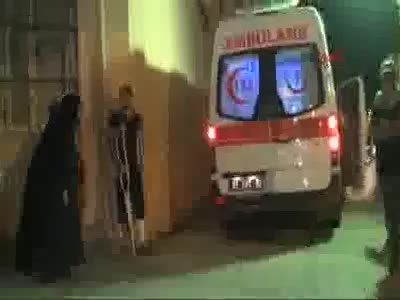 Borcunu 2 çocuk annesini taciz ederek kapatmak istedi