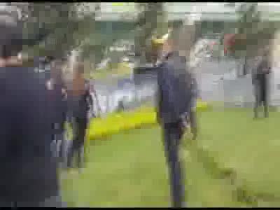Fatih'te çatışma çıktı: 1'i polis 3 yaralı