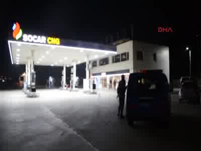Bursa'da pompalı tüfekle soygun! Araçlarını çalışmayınca...