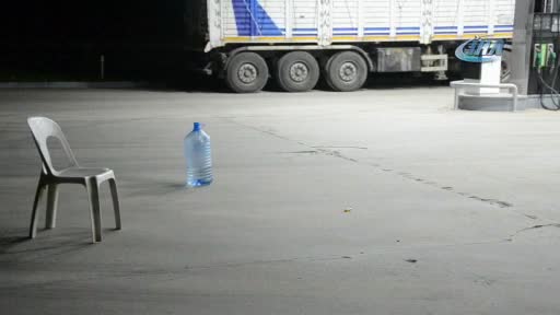 Bursa'da pompalı tüfekle soygun! Araçları çalışmayınca... - 2