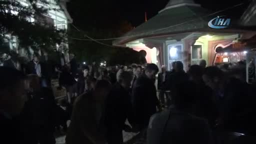 Bursa'daki helva geleneği Edebey ve Hasanpaşa'da devam etti