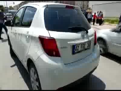 Trafikte tartıştığı hamile kadını vurdu