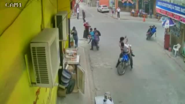 Adana'daki silahlı çatışma kamerada