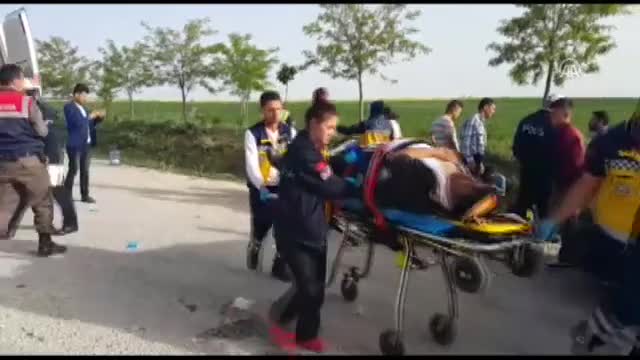 Konya'da otobüs devrildi! Çok sayıda yaralı var