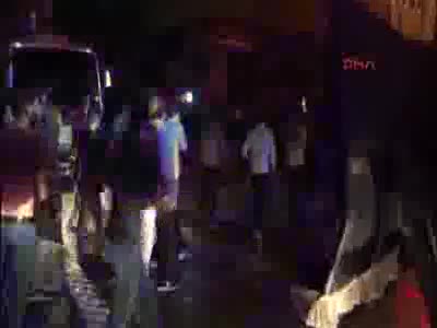 Gece yarısı ortalık karıştı! Afgan ve Suriyeliler...