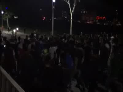 Sultangazi'de cinayetin işlendiği mahallede polis müdahalesi