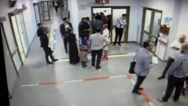 İstanbul'da acil servise baltalı saldırı!