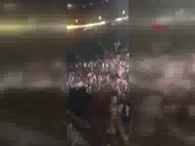 İngiltere'nin Manchester kentinde iki patlama