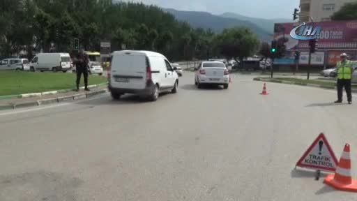 Bursa polisinden 'huzurlu sokaklar' uygulaması