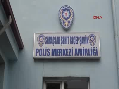 Taksisine binen dolandırıcıyı karakola götürüp teslim etti