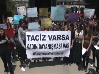 Marmara Üniversitesi'nde "taciz" protestosu
