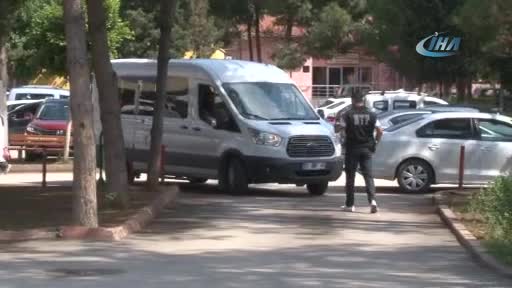 Adana'da uyuşturucu satıcılığından gözaltına alındı, "Ana kraliçeyim" dedi