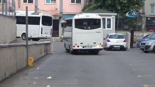 Bursa'da 2 emniyet müdürünün de olduğu 21 FETÖ şüphelisi adliyeye sevk edildi
