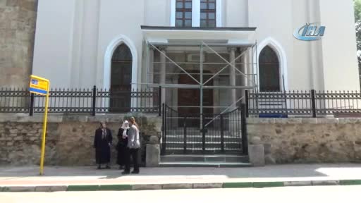 Bursa'da tarihi camide bitmeyen restorasyon