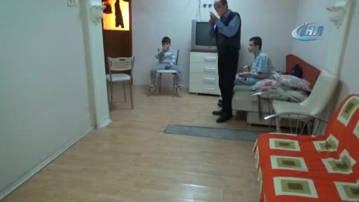 Bursa'da engelli çocuklarına bakabilmek için yardım eli bekliyor