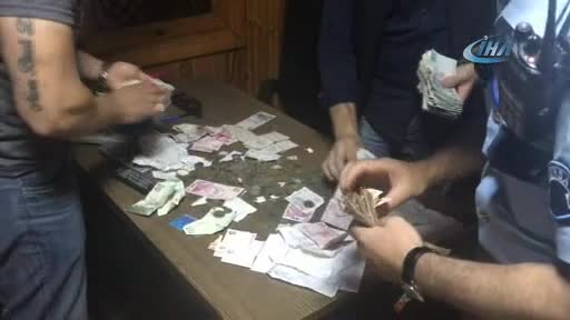 Bursa'da zabıta cami önünden aldı üzerinden servet çıktı!