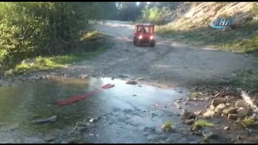 Bursa'da köpekler duman kokusundan buldu