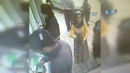 Bursa'da ATM'de unuttuğu parayı kaptırdı