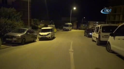8 aylık hamile karısını bıçakla öldürdü!