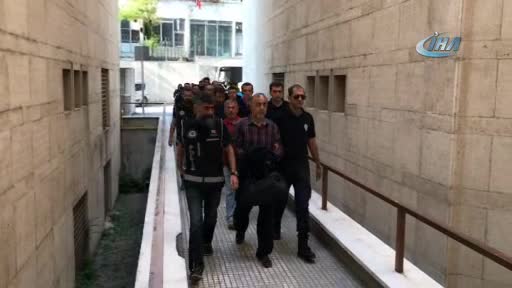 Bursa'da 15 FETÖ'cü adliyeye sevk edildi