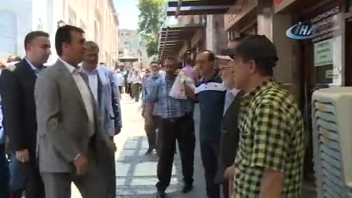 Bursa Osmangazi Belediyesi iftariyelik dağıttı