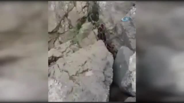 TSK Herekol dağındaki operasyonun görüntülerini paylaştı