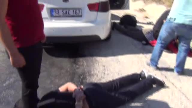 Hatay'da 5 canlı bomba yakalandı