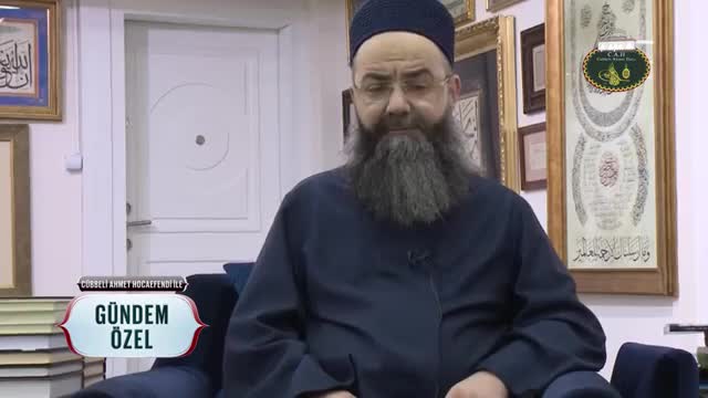 Cübbeli Ahmet Hoca'dan 'şortlu kız' yorumu!