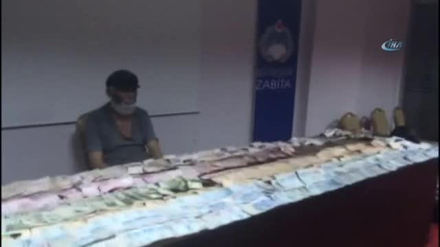 Dilencinin üstünden çıkan parayı 8 zabıta sayabildi