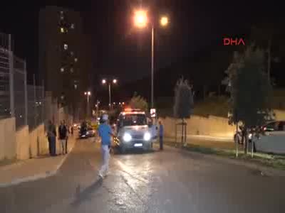 Park halindeki araçta öldürülmüş bir kişi bulundu