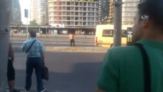 İstanbul'un göbeğinde palalı paniği