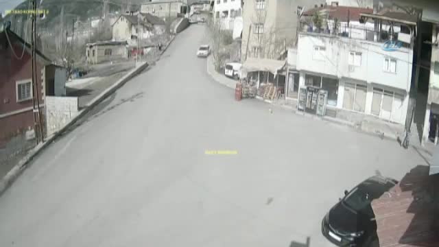 Feci kazalar MOBESE kameralarına takıldı