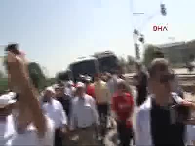 Adalet korteji sıcaktan bunaldı ama pes etmedi