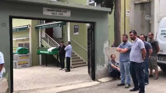 Bursa'daki trafik kazasında ölen çift toprağa verildi