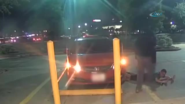 Bankadan para çekti, soyguncunun hedefi oldu