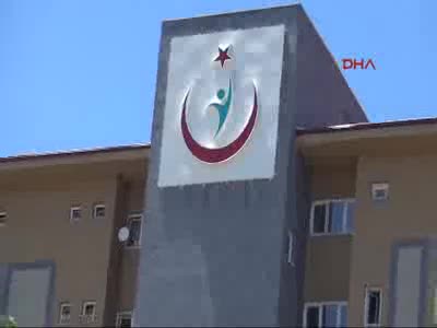 'Gaz sancısı' dedikleri kadın tuvalette doğurdu! Devlet hastanesinde...