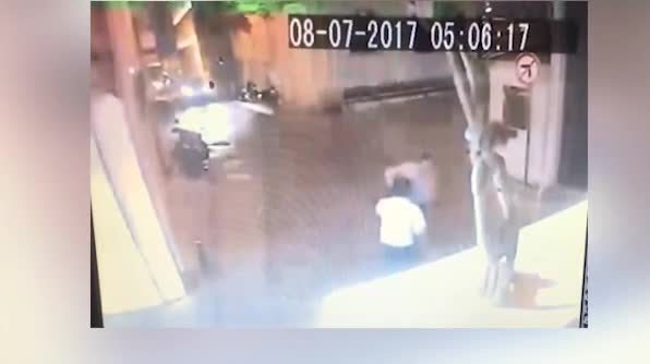 Ünlü spiker arkadaşını böyle vurdu