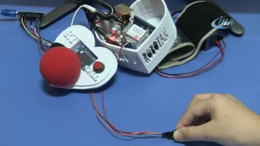Bursa'da 4 öğrenciden müthiş buluş: Dedesi kalp krizi geçirince...