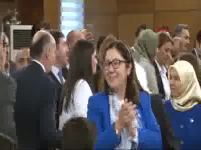 Bursa Milletvekili Müezzinoğlu görevi devretti