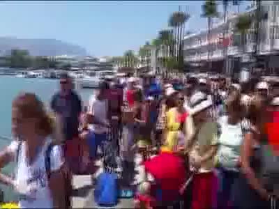 Yunanistan'da Türk vatandaşları tahliye bekliyor