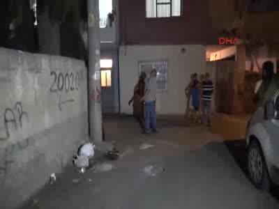 Adana'da yeni doğmuş bebeği çöpe bıraktılar