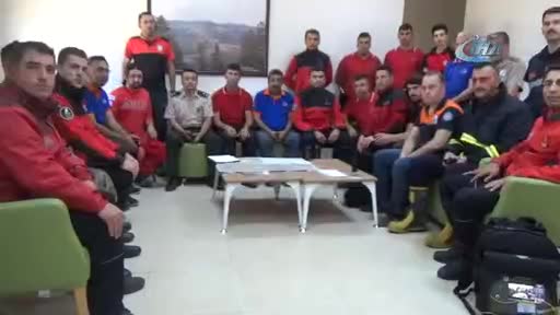 Bursa'da 9 yaşındaki çocuk geceyi uçurumun kenarında uyuyarak geçirmiş