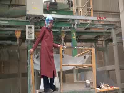 Bursa'da mimarlık öğrencileri betonla hayat veriyor