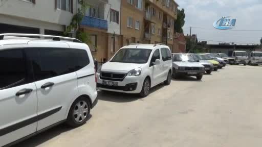 Bursa'da boş arsaları işletme gibi gösterip araba satıyorlar