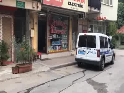 Bursa'da berberlerden bıçak ve sopalı kavga