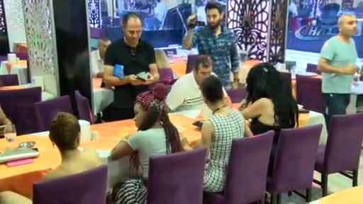 Eğlence mekanlarına baskın: 5 gözaltı