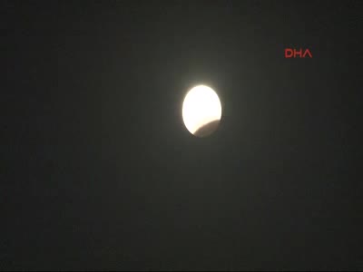 Ay Tutulması muhteşem görüntülere sahne oldu