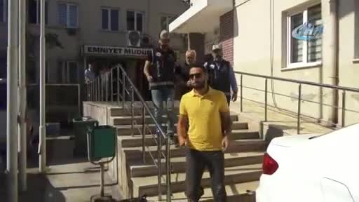Bursa Emniyeti tespit etti, FETÖ'nün para dağıtıcısı yakalandı
